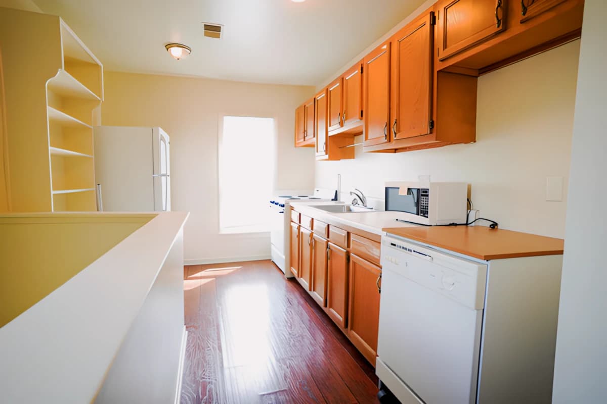 507 Glen Court image