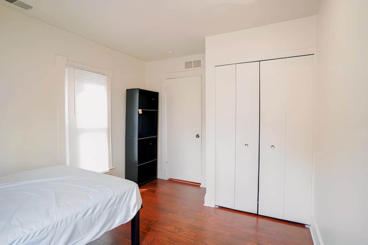 507 Glen Court image