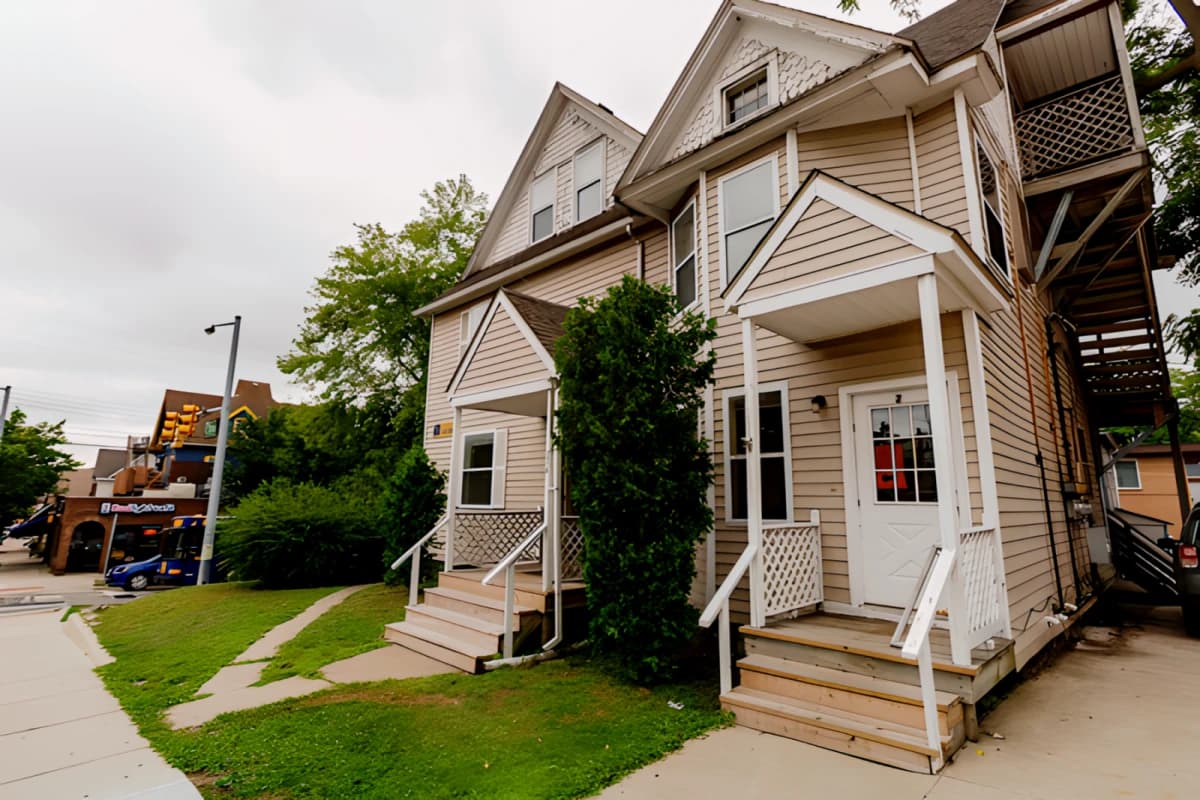 736 South State Street image 3
