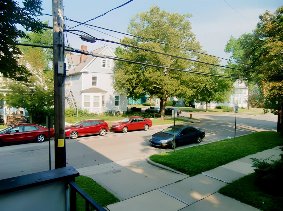 214 North Thayer image 3