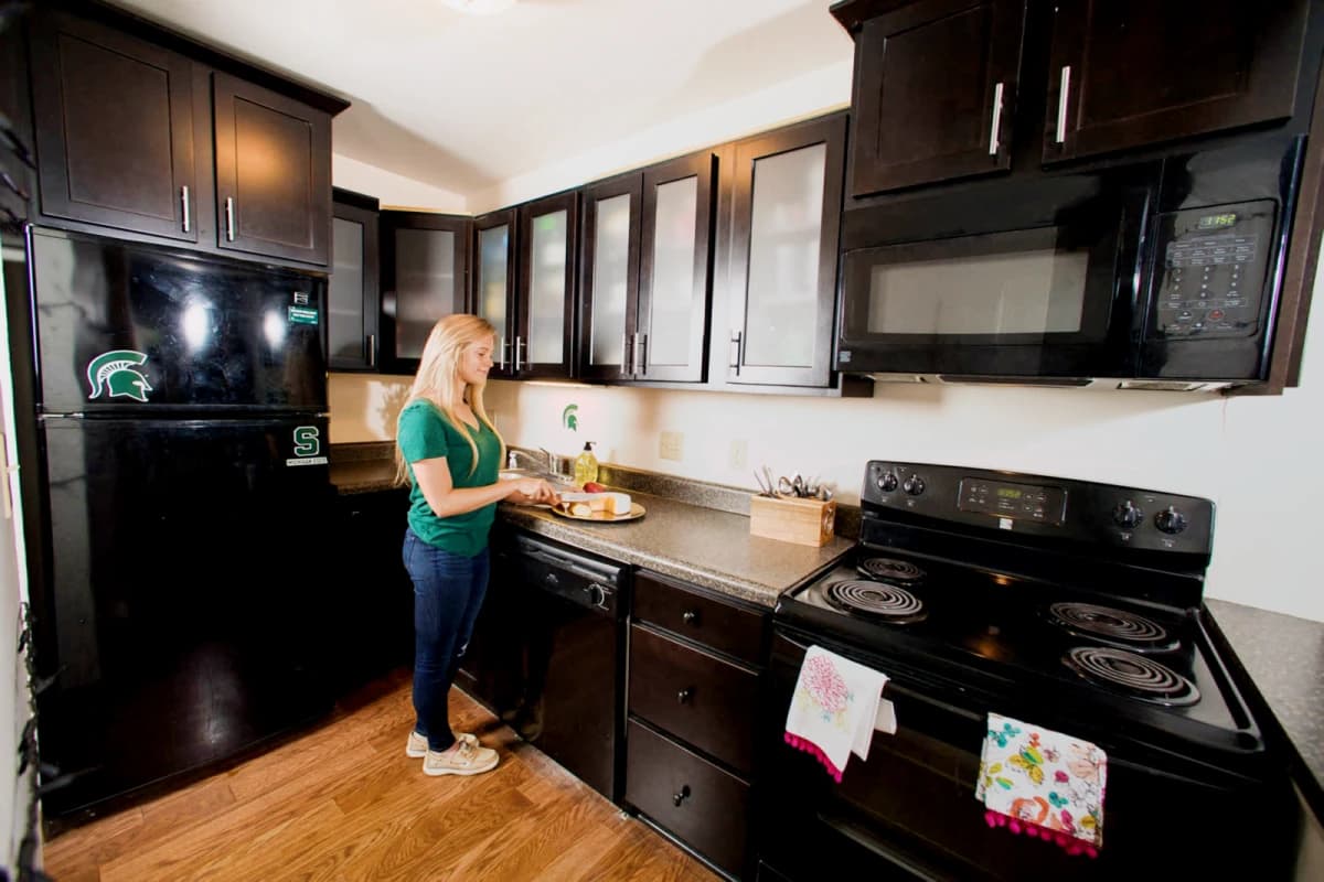 River Park Apartments image 3