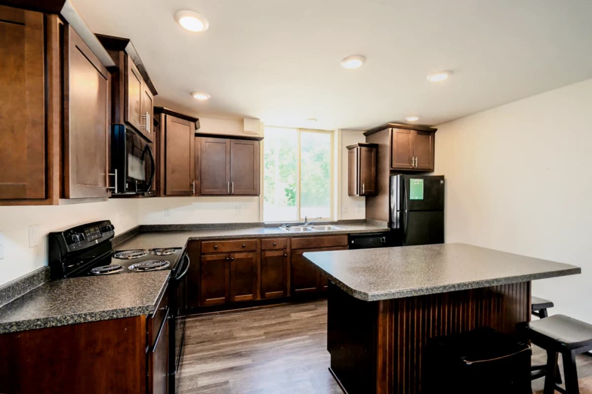 River Park Apartments image 4