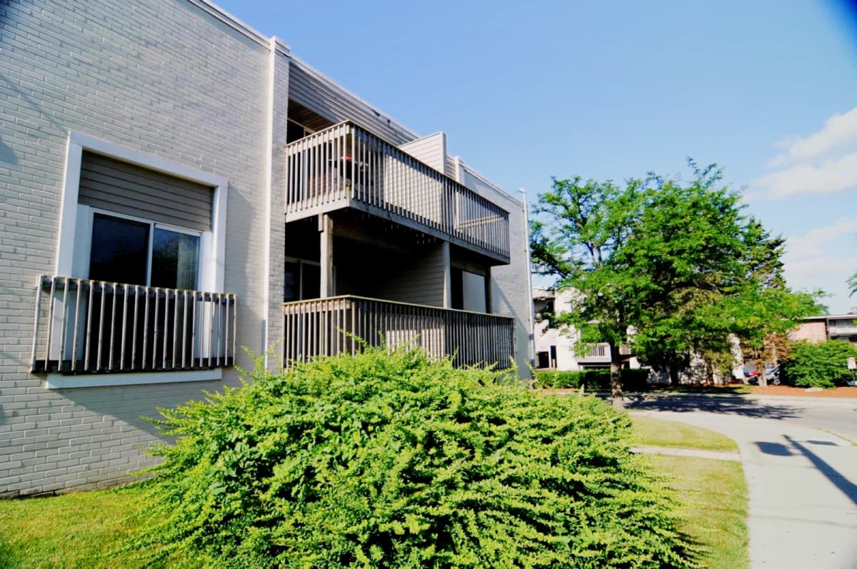 River Park Apartments