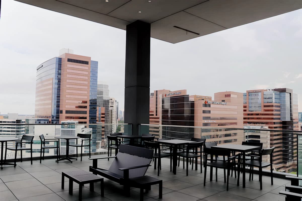 Outdoor Features