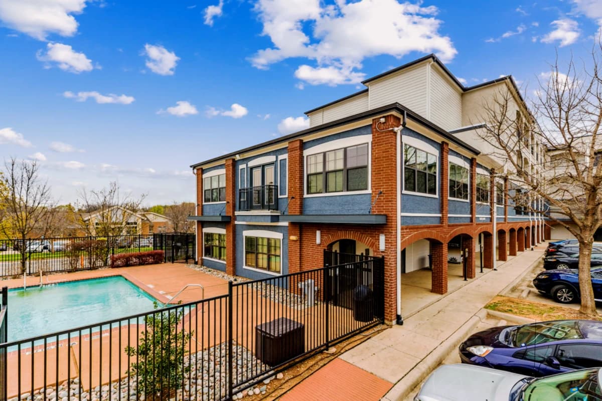 Midtown Urban Student Housing image