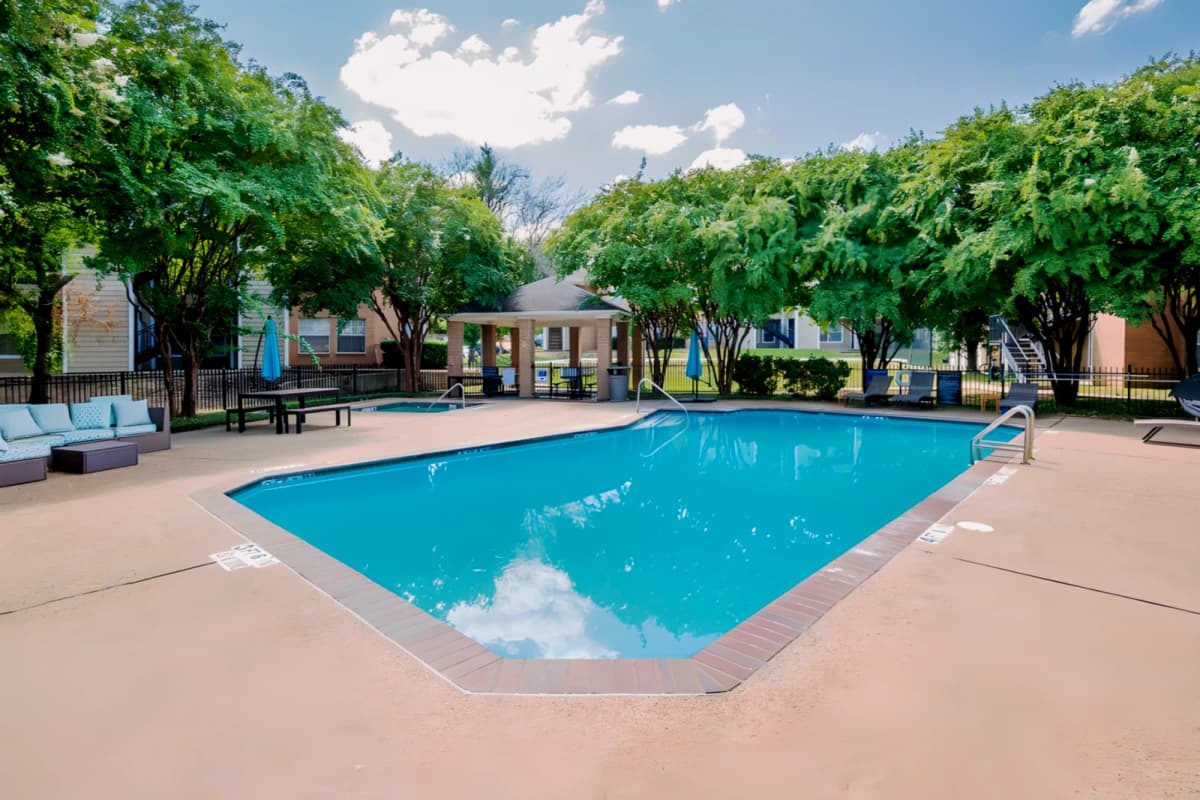 Centennial Court Apartments- Student Housing image