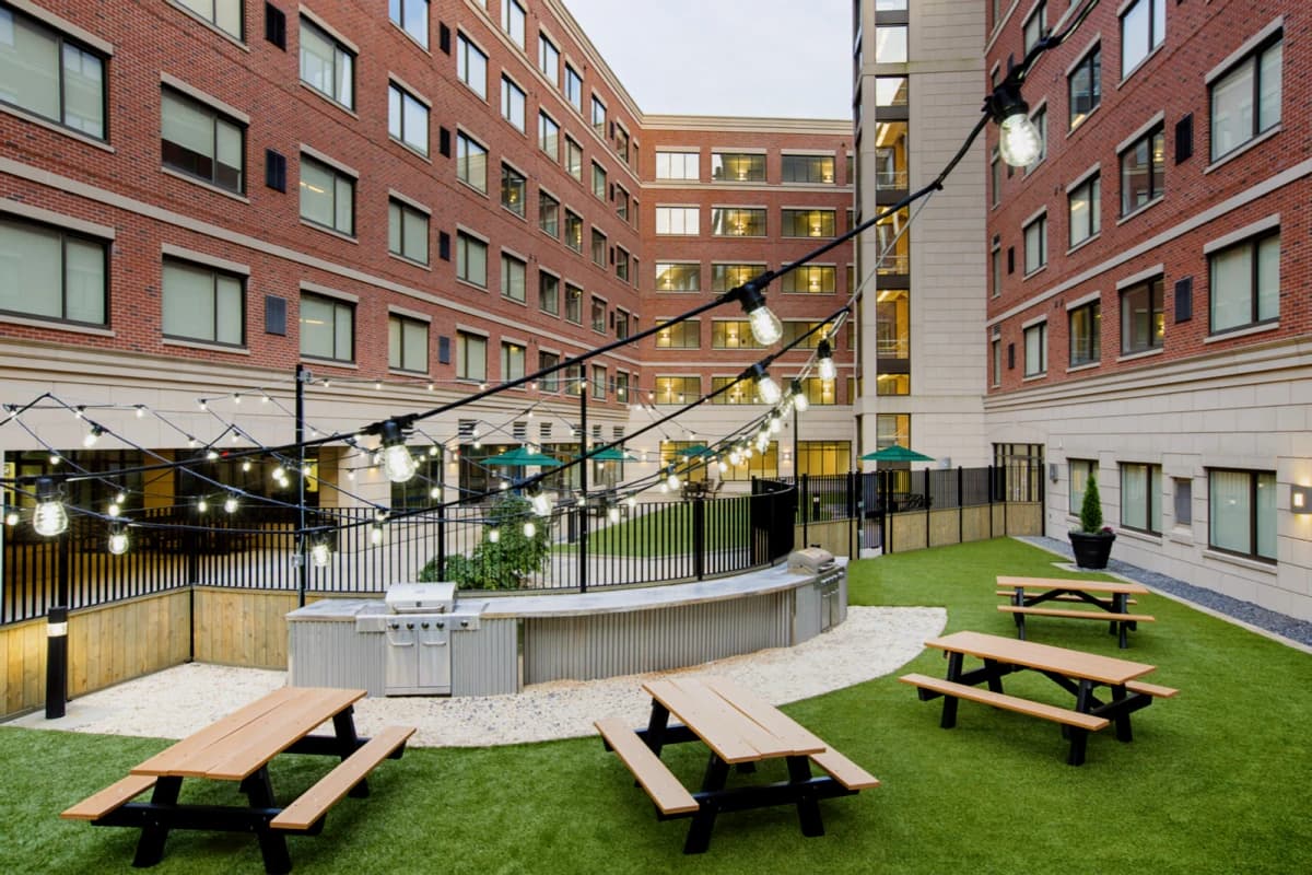 Outdoor Features