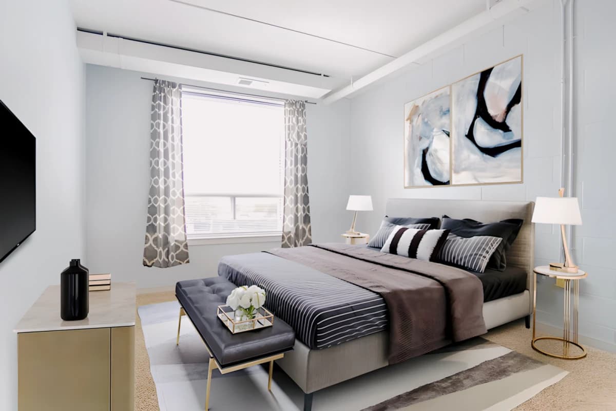 4 bed 2 bath Standard