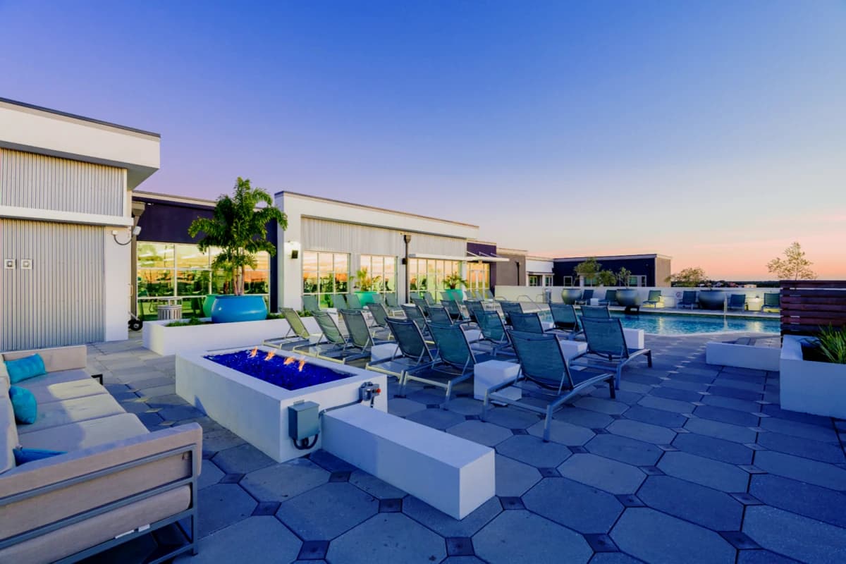 Outdoor Features
