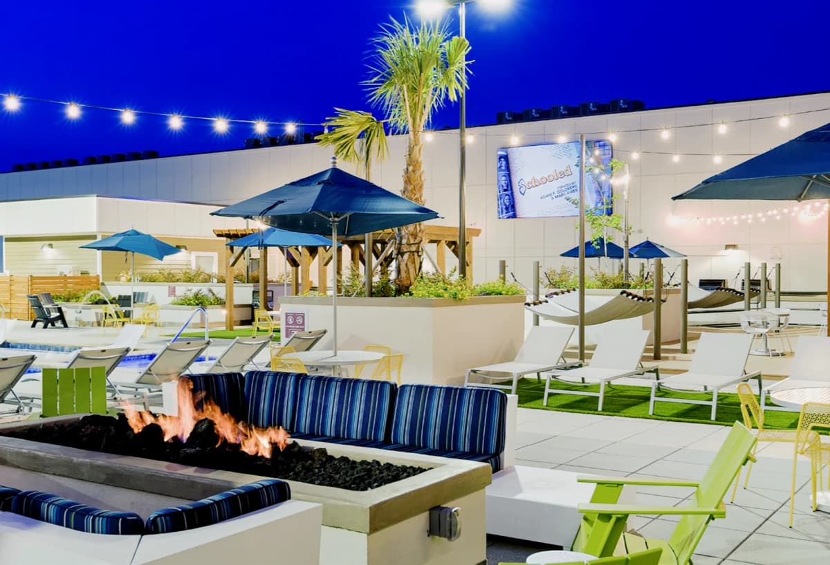 Outdoor Features