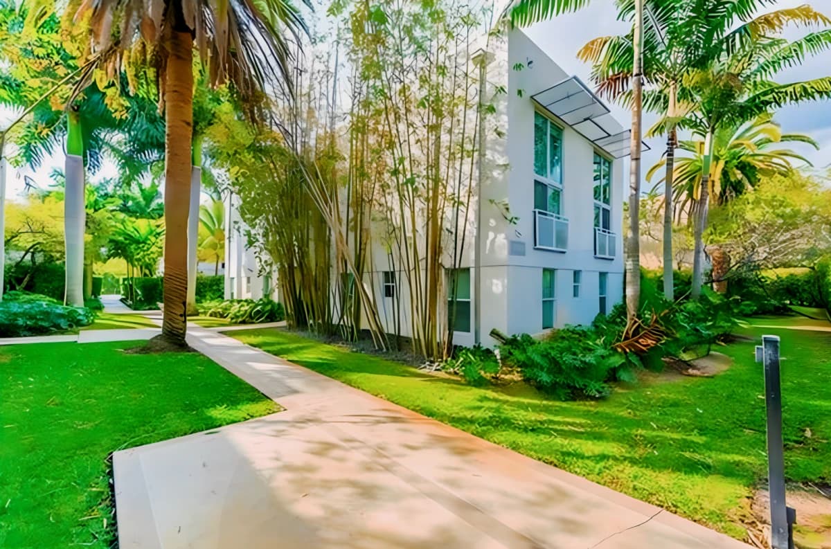 The Cloisters Miami image