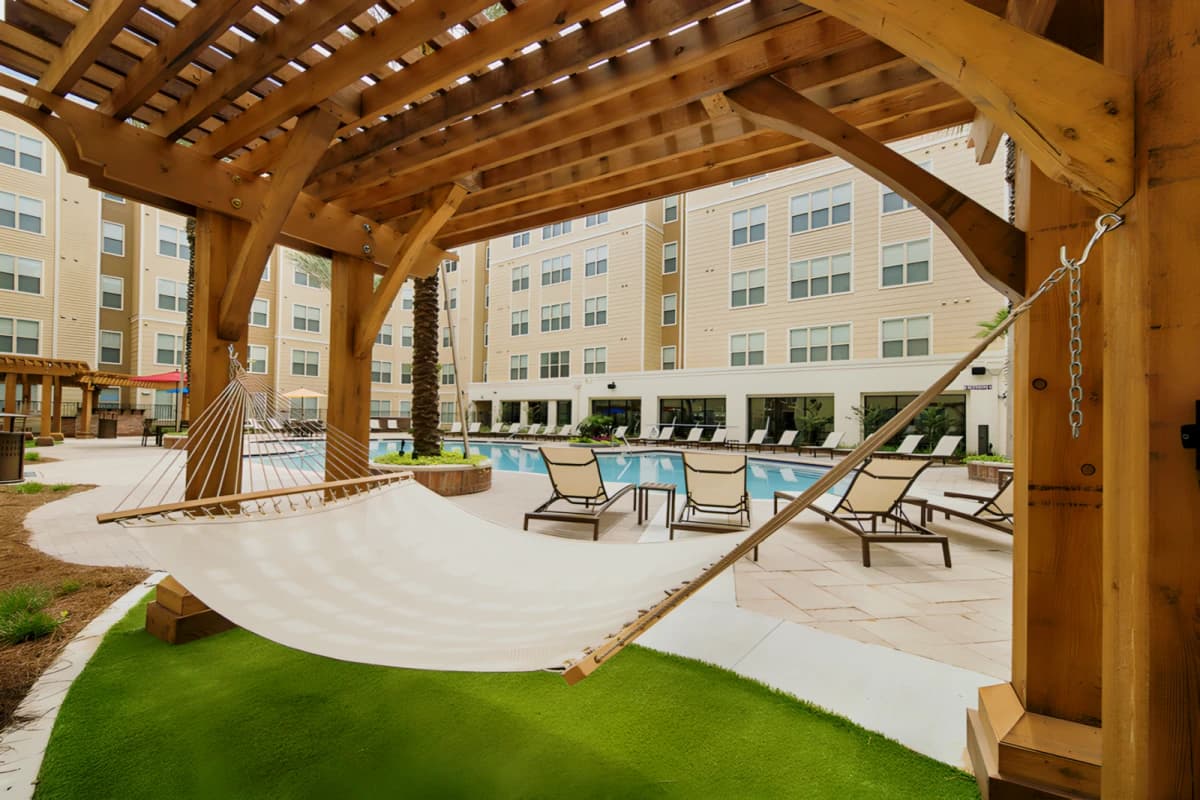 Outdoor Features