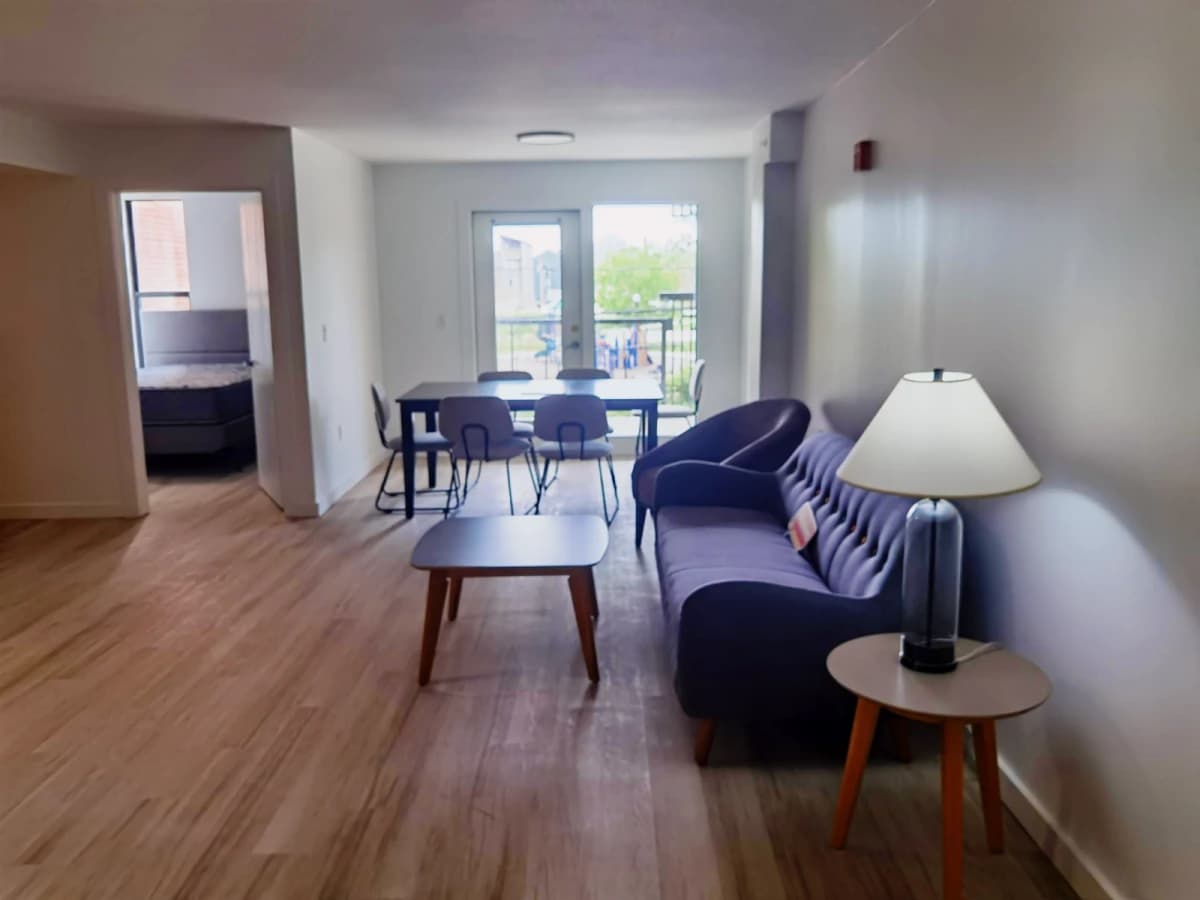 Yugo Champaign South 3rd Lofts image