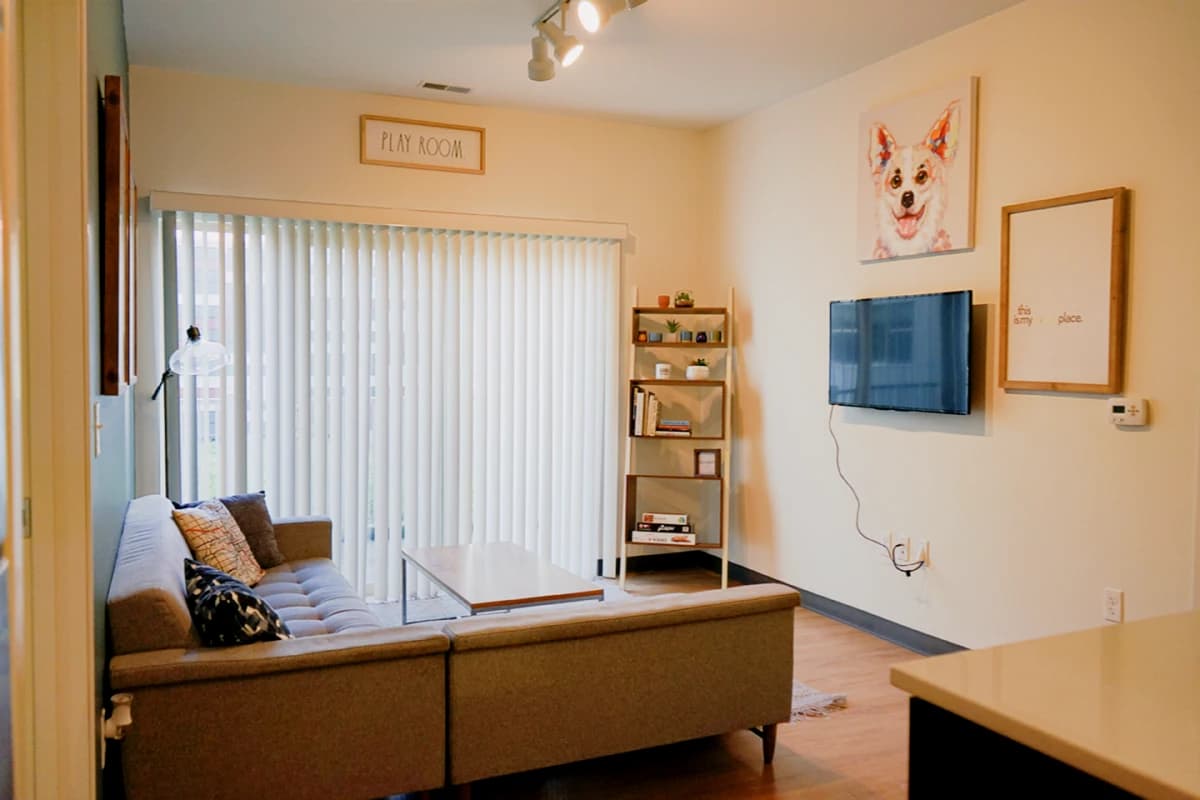 4 Bed | 2 Bath D2