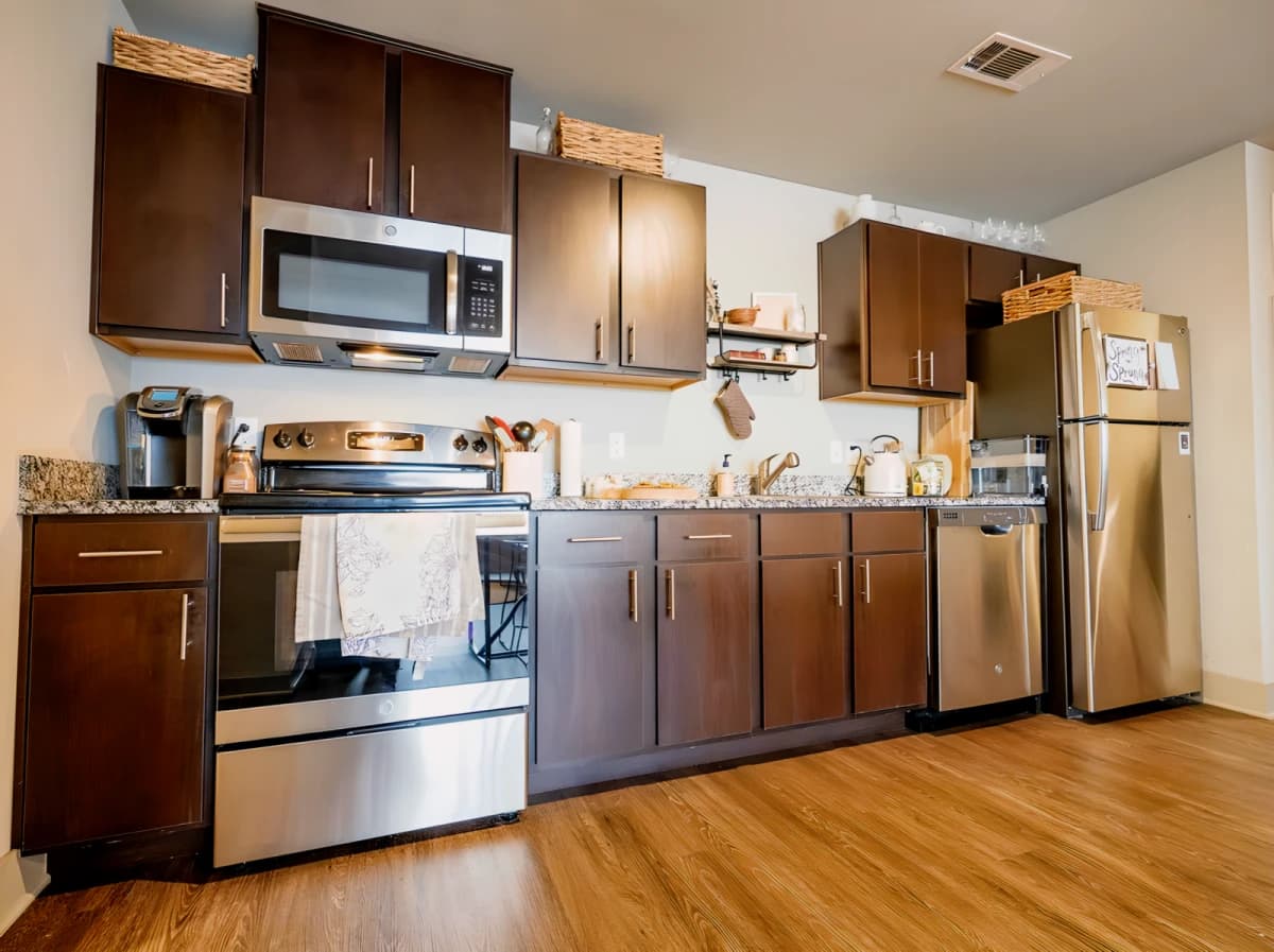 Yugo Corvallis Domain image