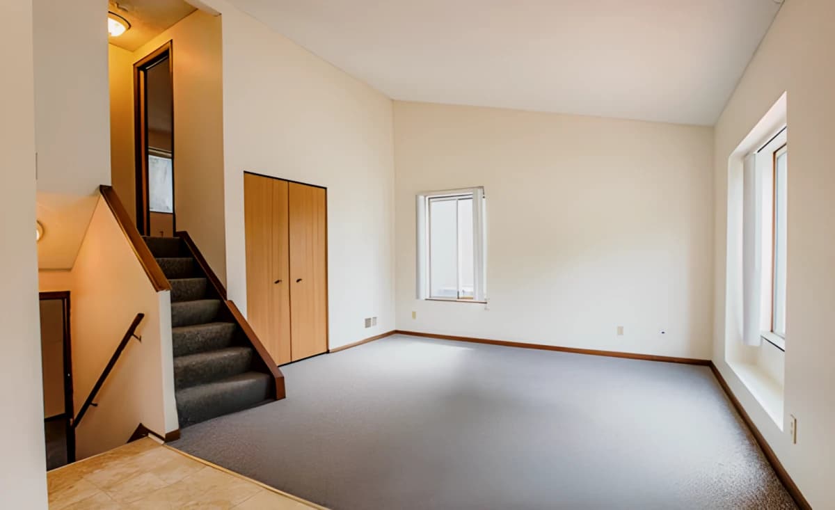 3 BED 1.5 BATH