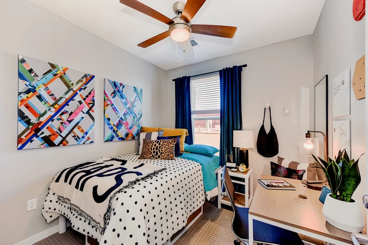 4 Bed 2 Bath D1 Balcony