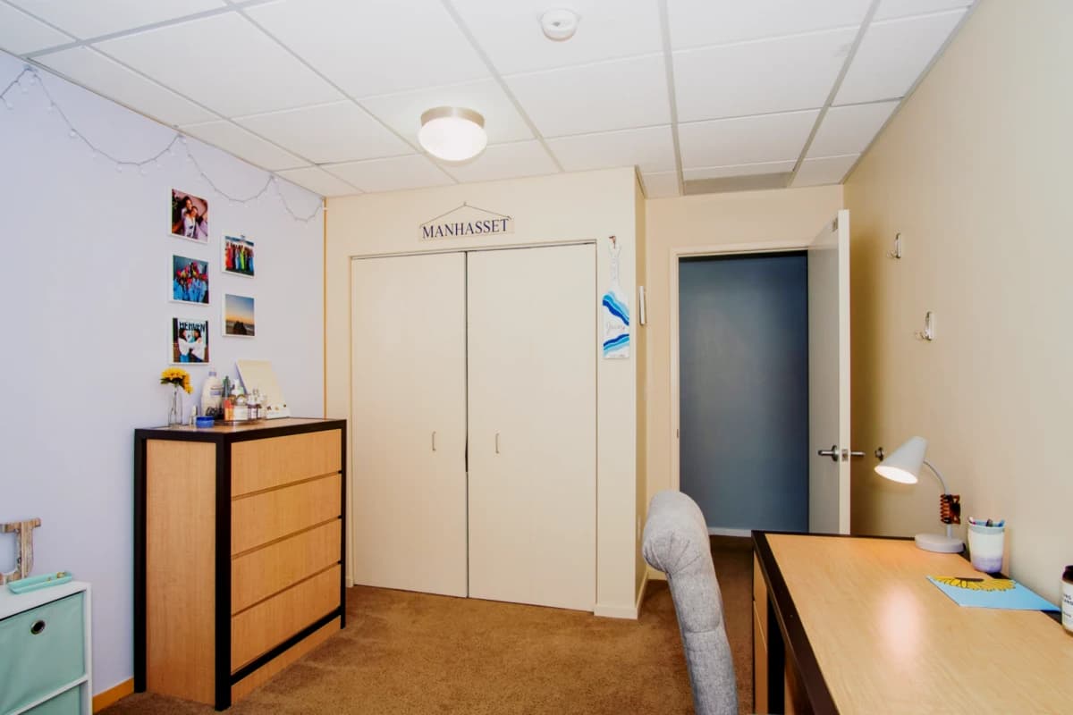 3 Bed 1 Bath 7