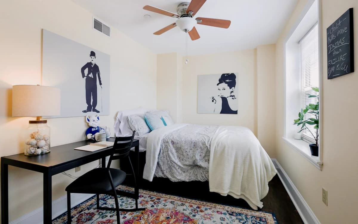 3BR/2.5BA - The Noble