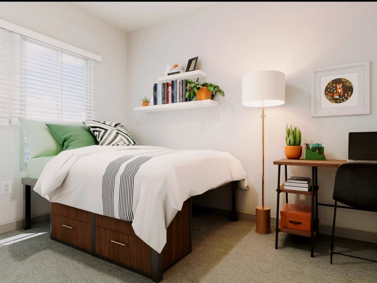 2 Bed 2 Bath B1 Private