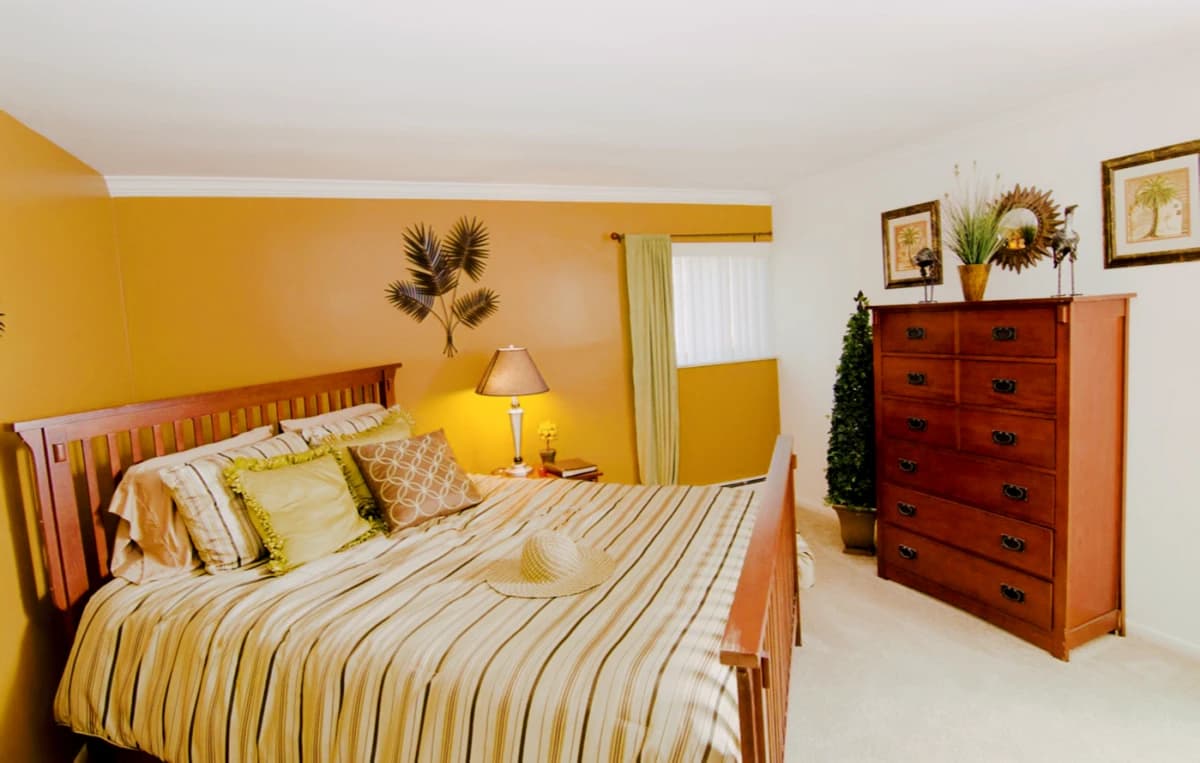2 Bedroom 1 Bathroom for 3 People (rate per person)