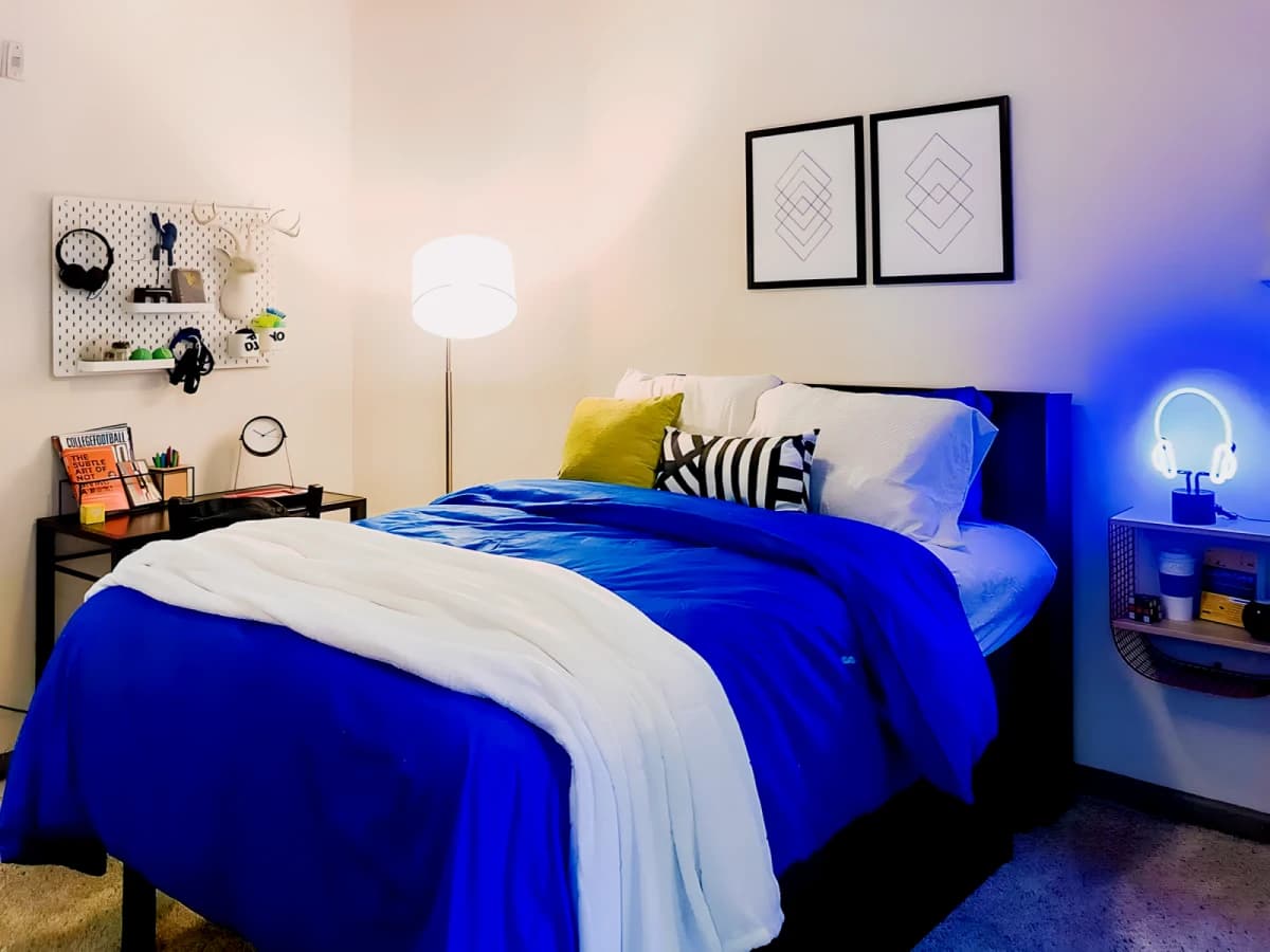 4 Bed 4 Bath