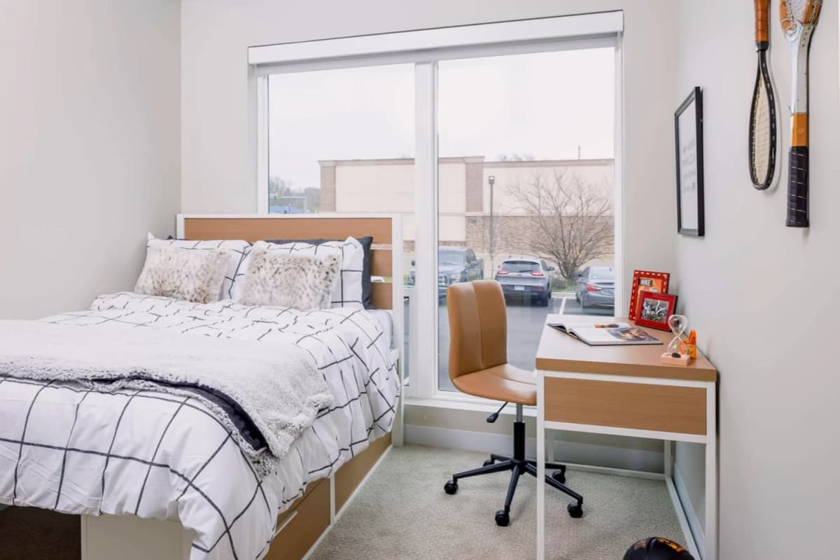 4 Bed 4 Bath D1