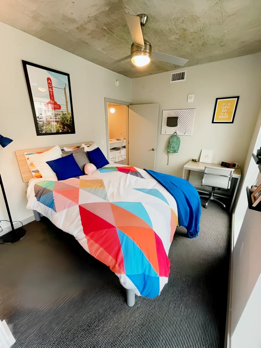 2 Bed 2 Bath