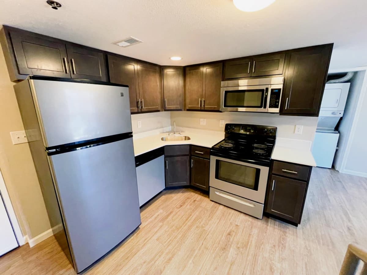 301 E Chalmers, Champaign, IL 61820 image 3