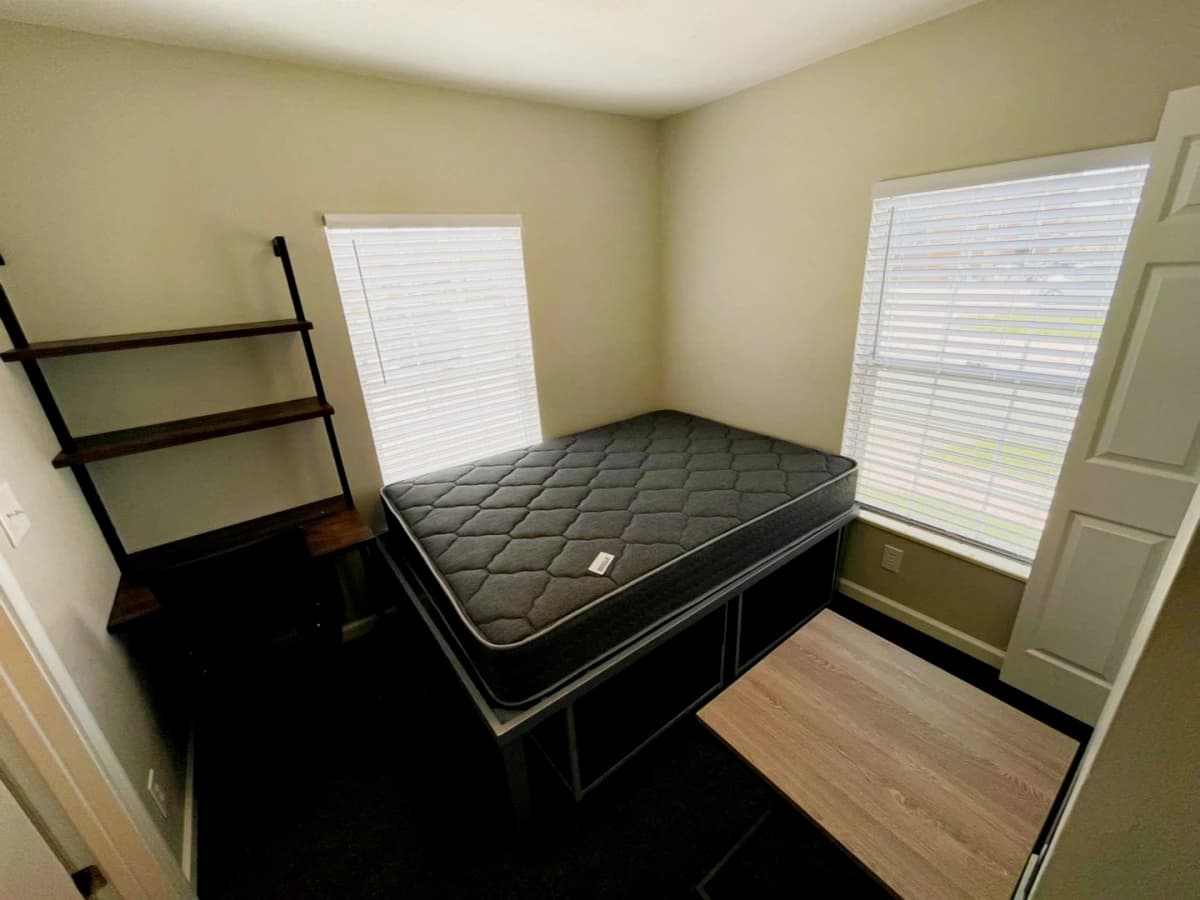 301 E Clark , Champaign, IL 61820 image