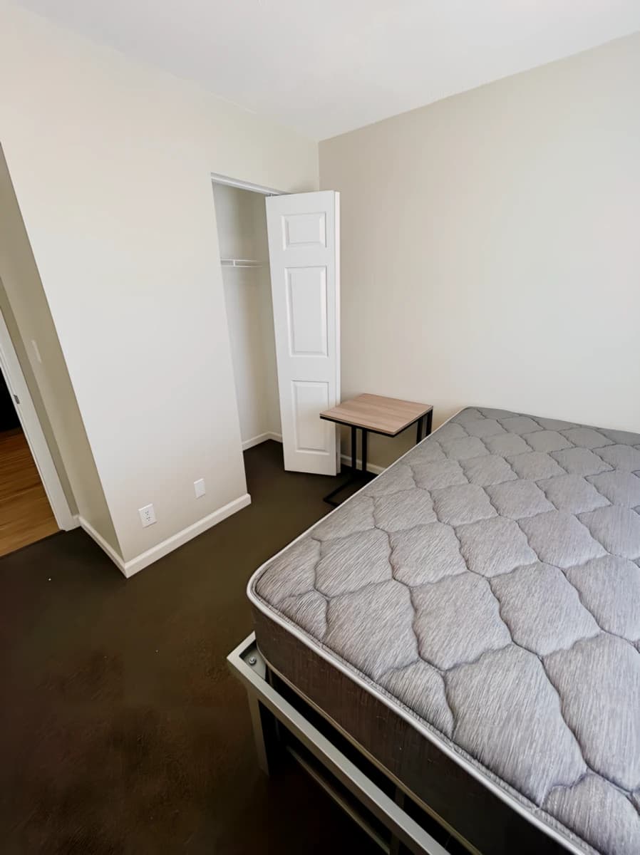 301 E Clark , Champaign, IL 61820 image