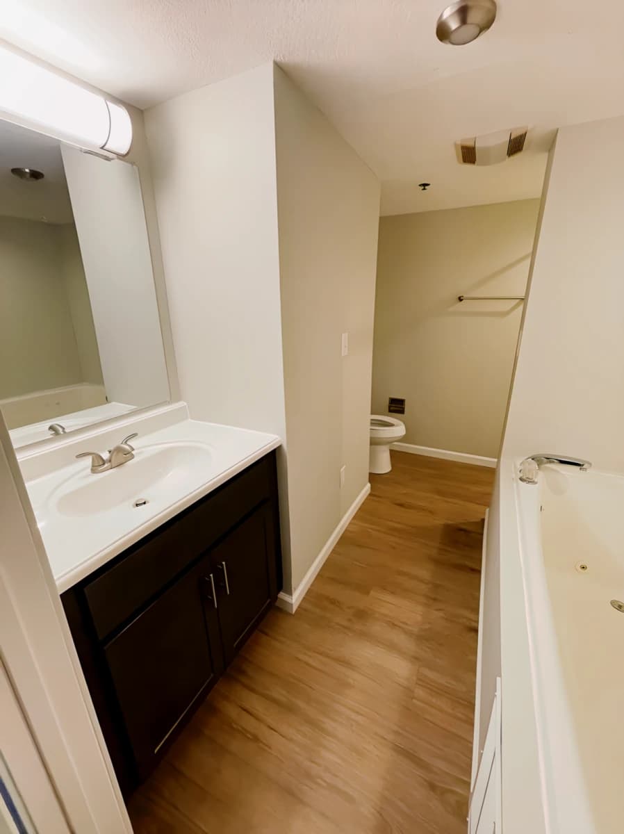 301 E Chalmers, Champaign, IL 61820 image