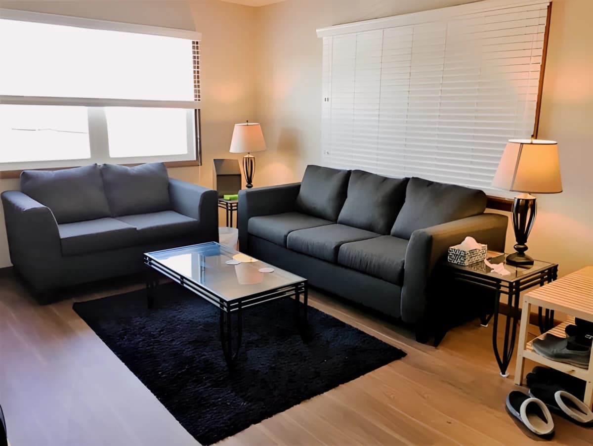 2 Bedroom
