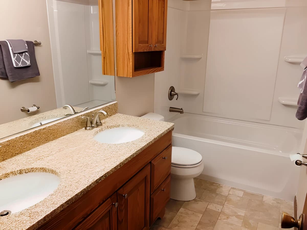 2 Bedroom