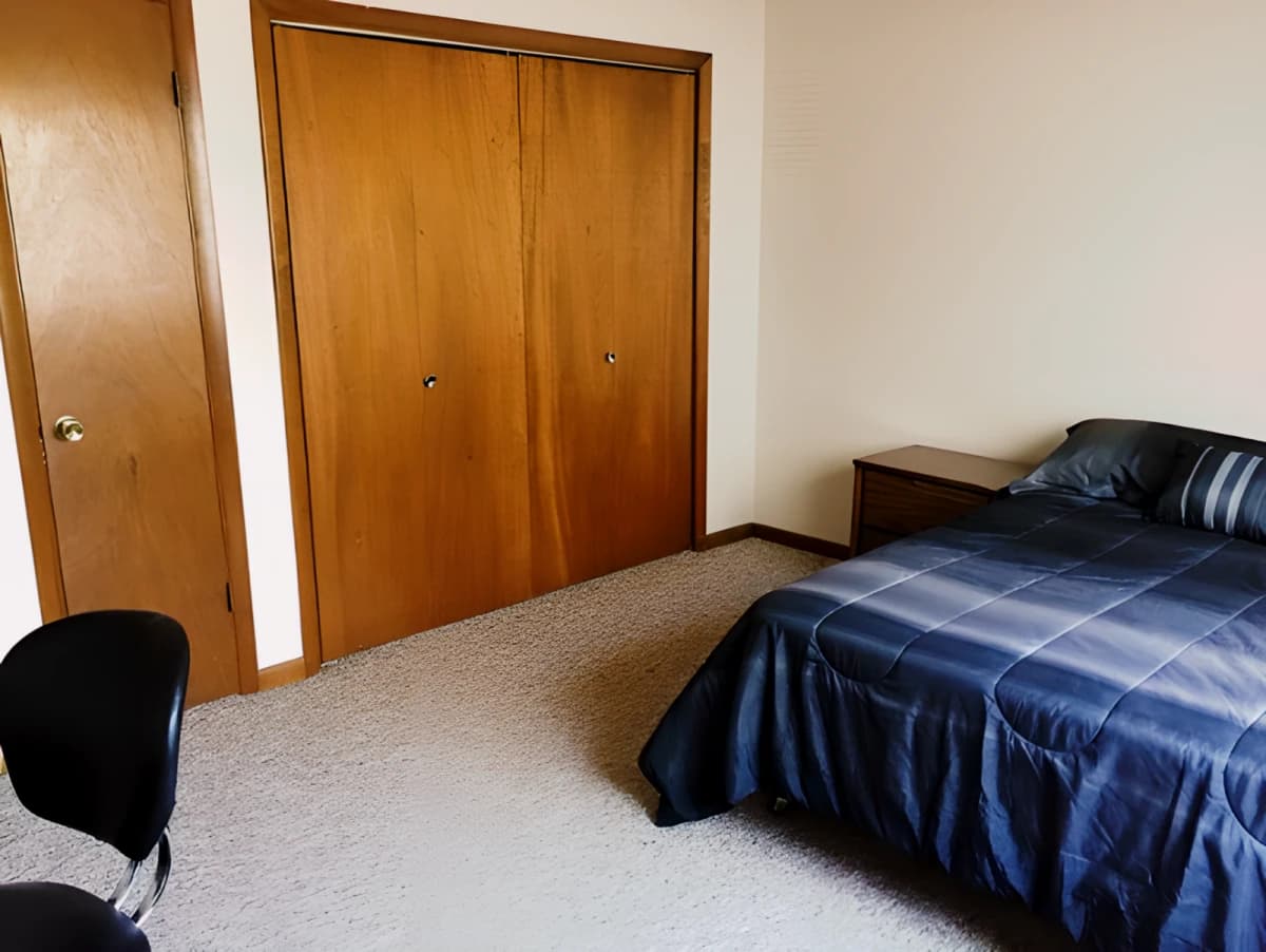 2 Bedroom