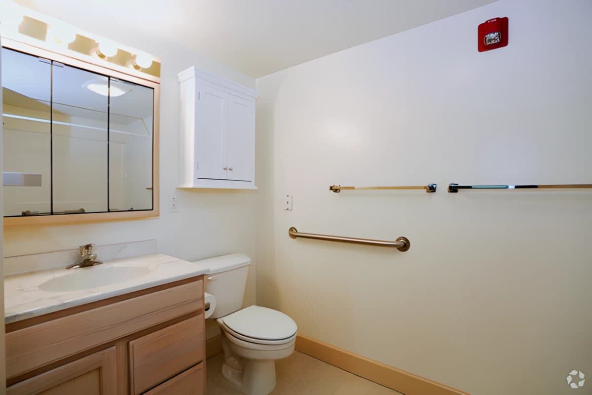 2 Bedroom 2