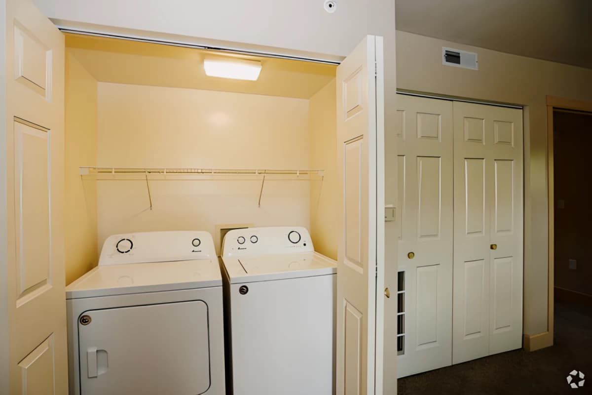 2 Bedroom 1