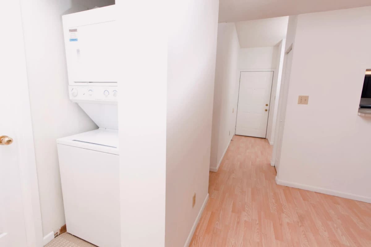 4 Bed 2 Bath