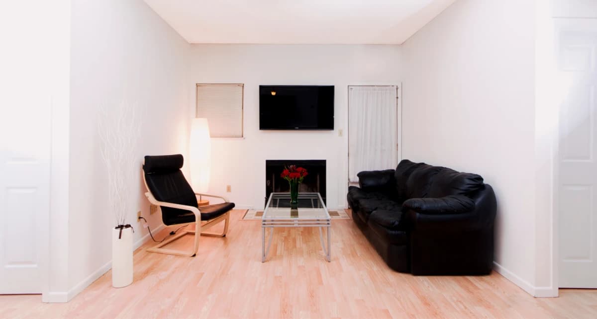 4 Bed 2 Bath
