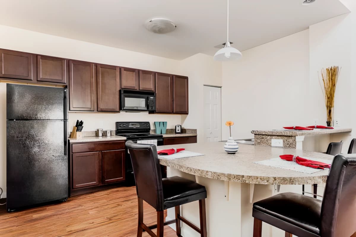 Windsor West Apartments image