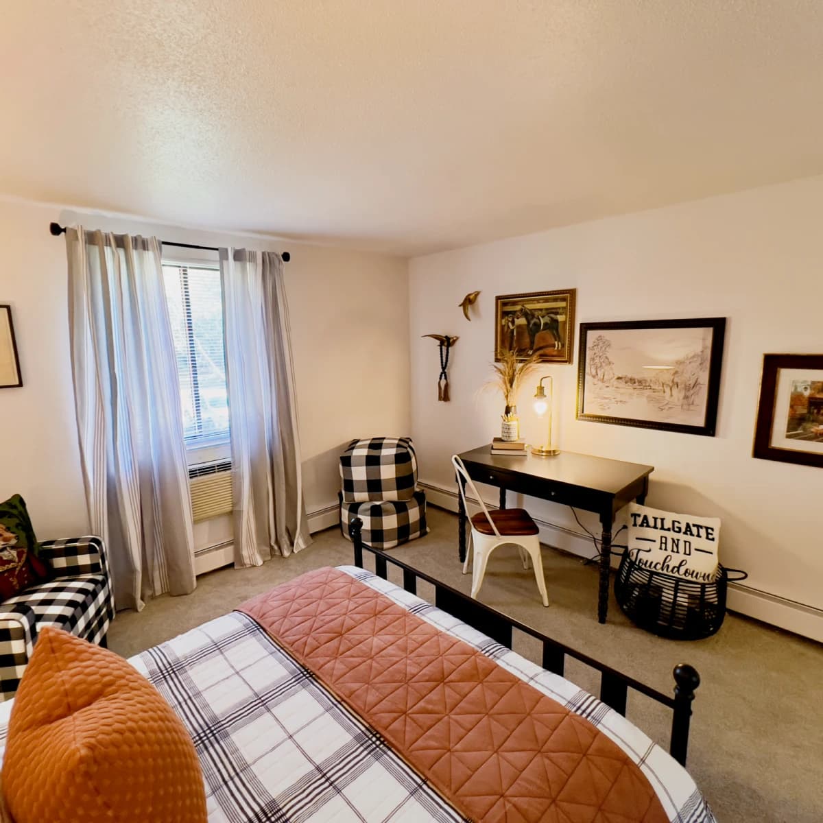 The Den at Cedar Ridge image