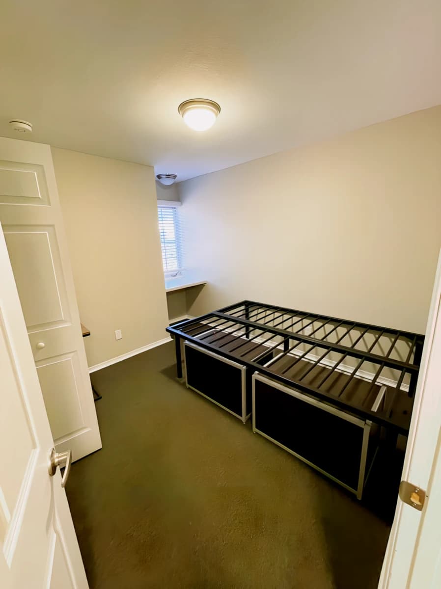 3Bedrooms, 3Bathrooms