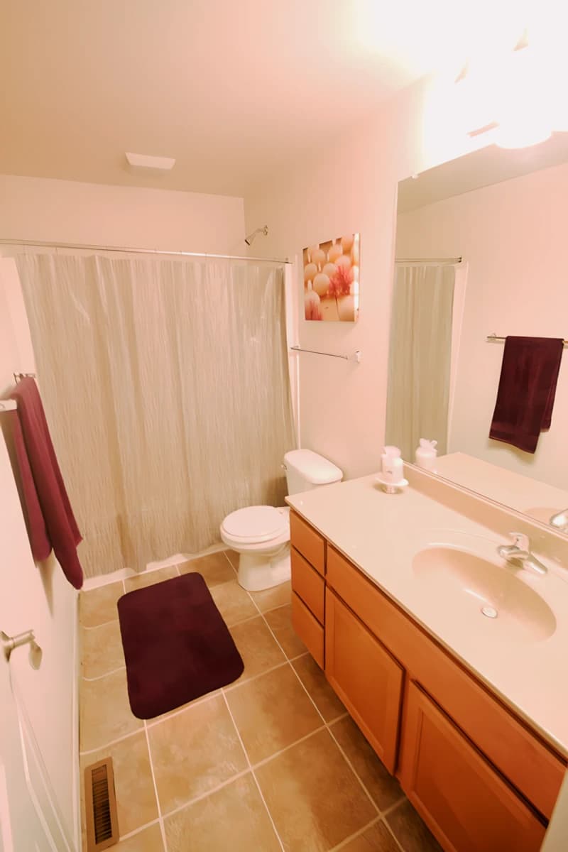 606 E Stoughton, Champaign, IL 61820