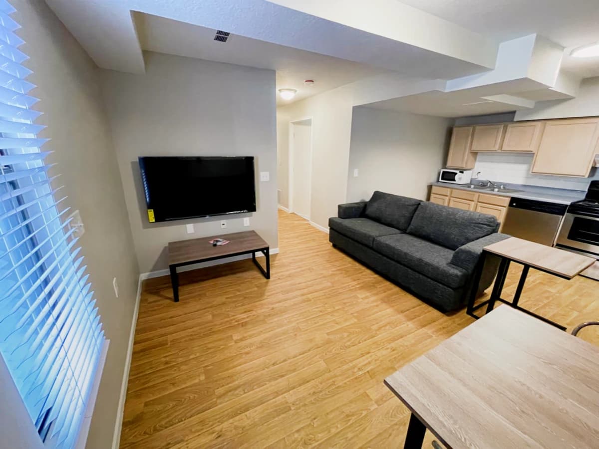 806 S Third, Champaign, IL 61820