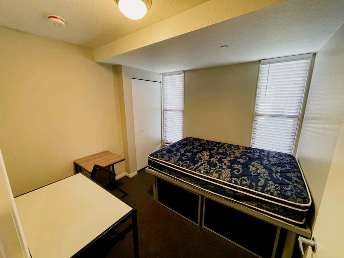 806 S Third, Champaign, IL 61820 image 4