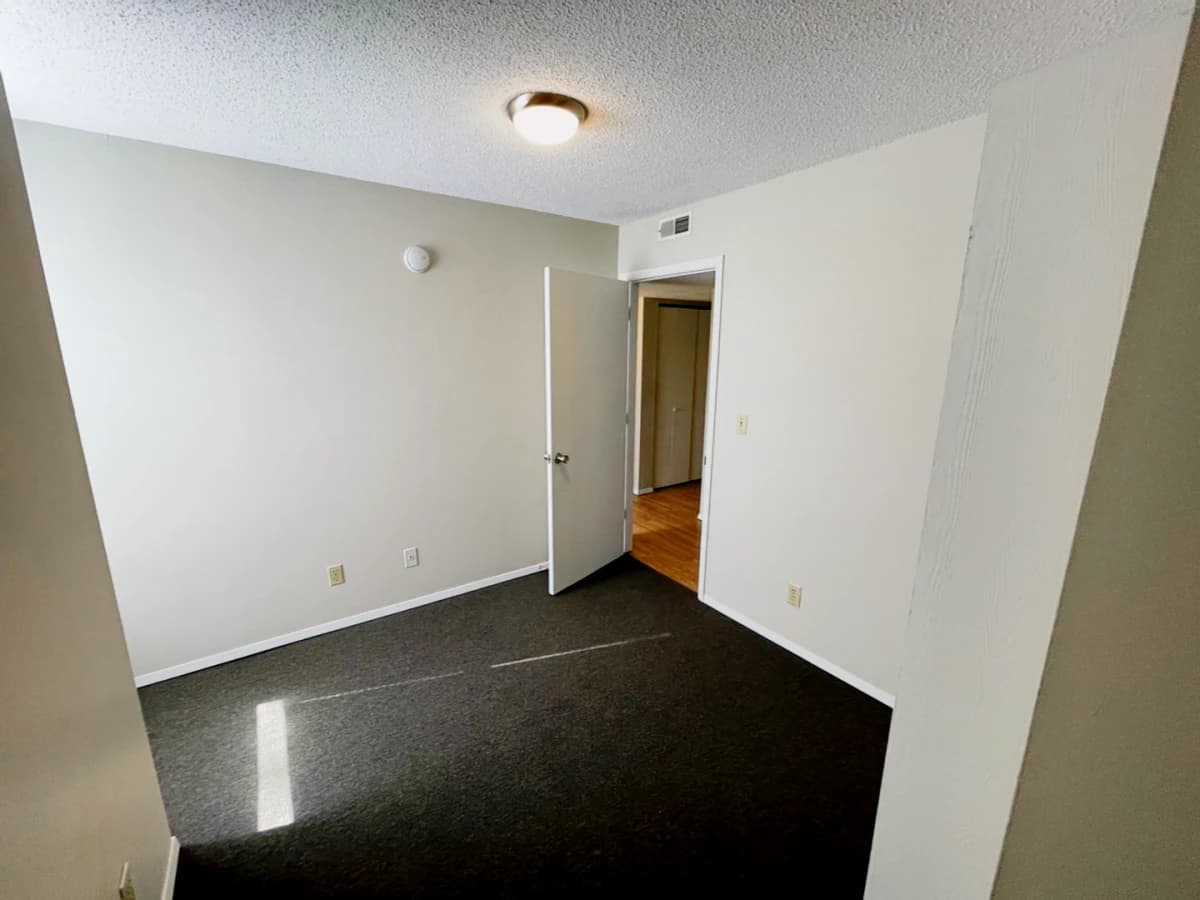 4 Bed 2 Bath 1