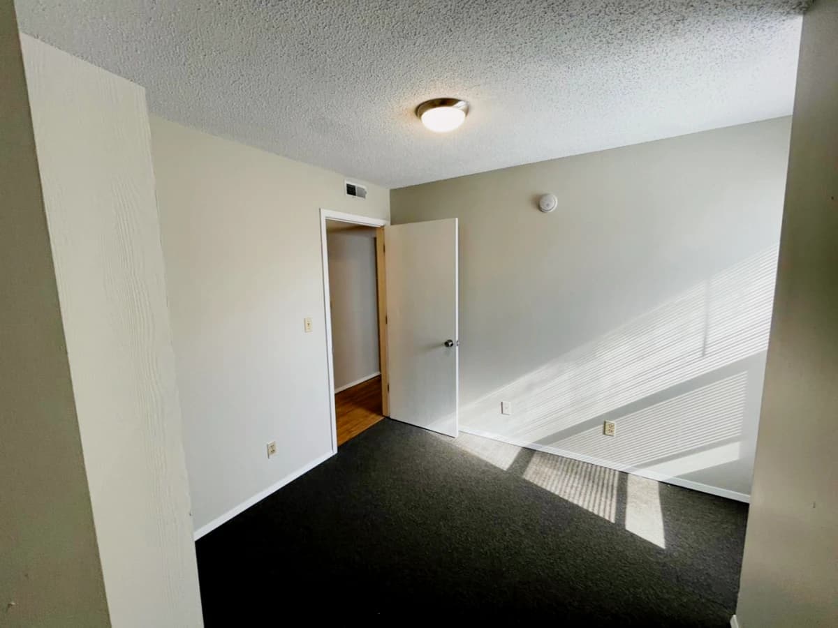 4 Bed 2 Bath 2