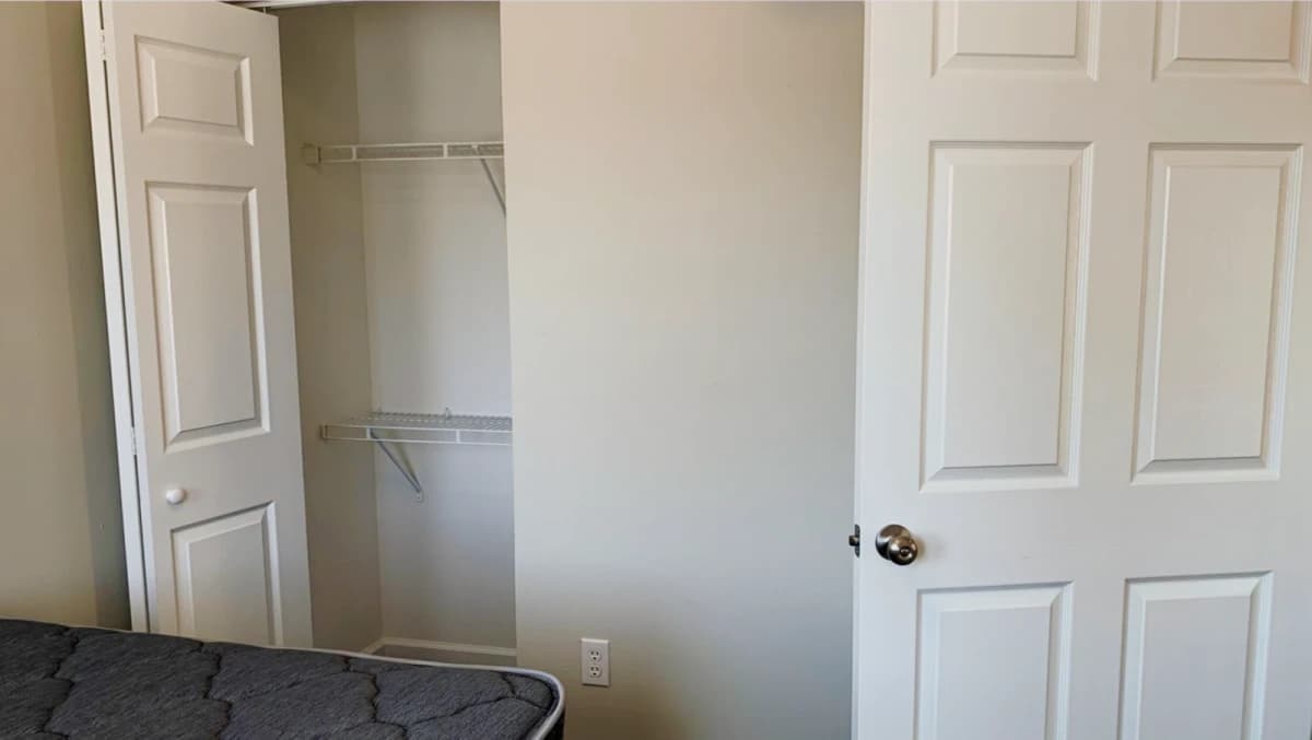 408 E Springfield, Champaign, IL 61820 image