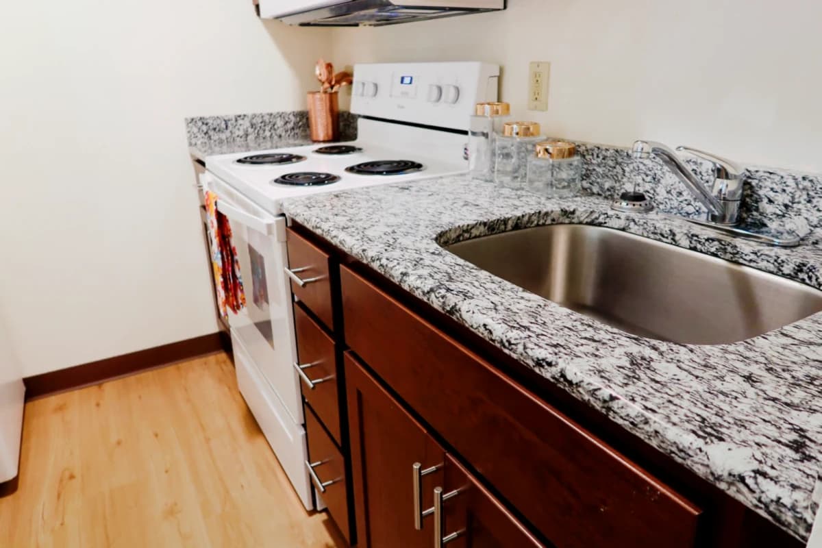 1Bedrooms, 1Bathrooms