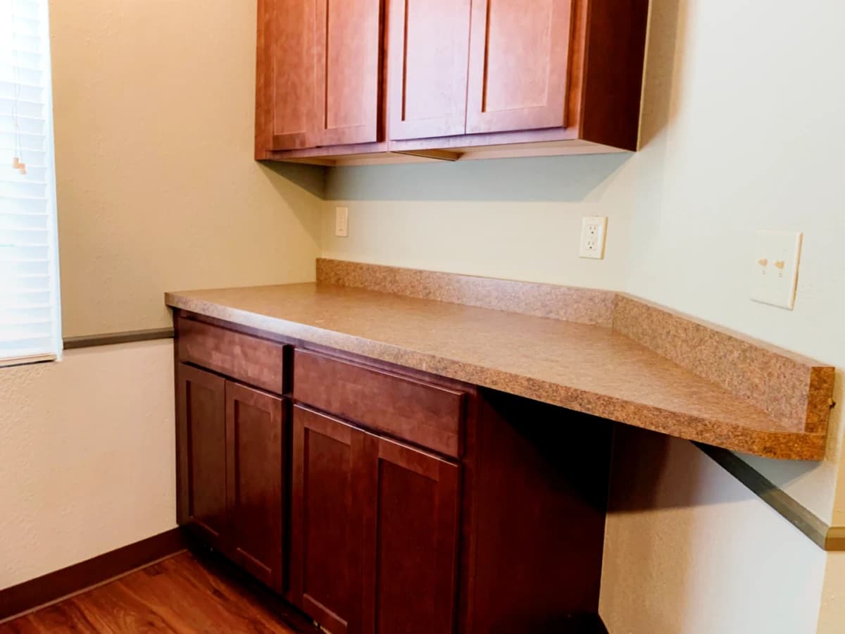 3Bedrooms, 2Bathrooms